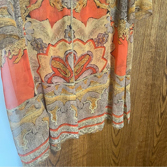 Dana Buchman sheer Japanese type kimono. 3/4 length. In floral/abstract pattern - Picture 6 of 7